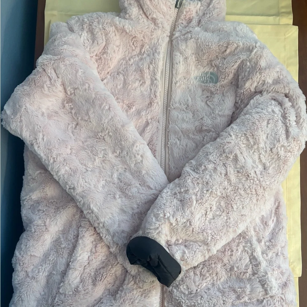 North Face Reversible Black and Pink Coat in Girls XL (size 18)